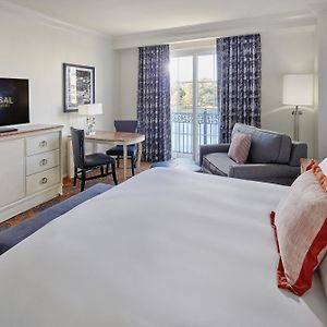 Bay View Room King Bed Includes ^ Universal Express Unlimited